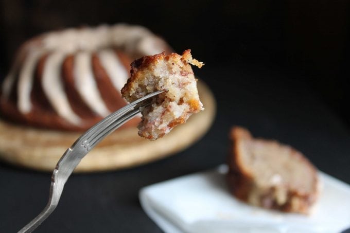 Cauliflower Banana Bundt Cake with Cinnamon Icing