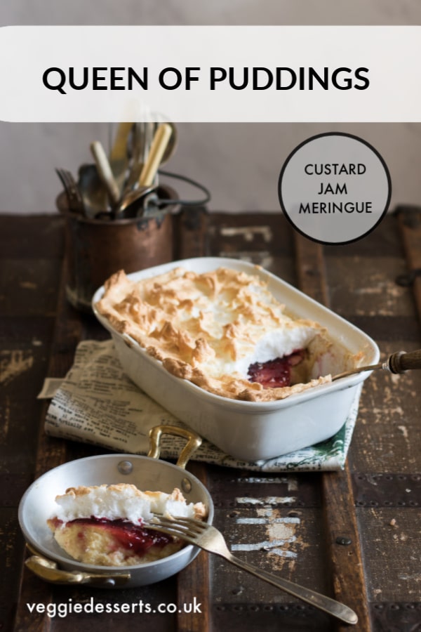 Queen of Puddings is a traditional British pudding that brings together a thick breadcrumb cake custard, raspberry jam and a fluffy crown of meringue. It's easy and delicious. #queenofpuddings #Britishpudding #queenofpuddingsrecipes
