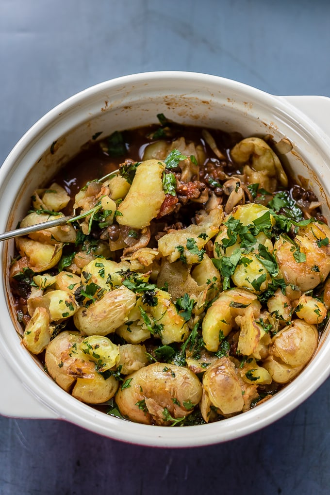 Baking dish of shepherd\'s pie.